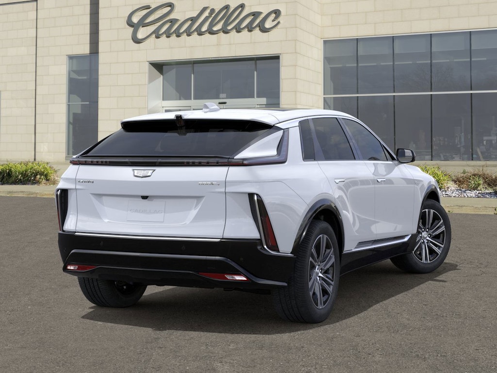 New 2026 CADILLAC LYRIQ Luxury SUV