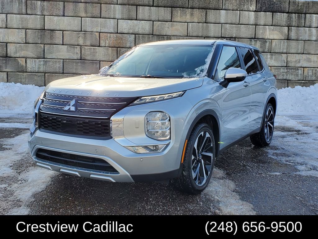 2024 Mitsubishi Outlander SE
