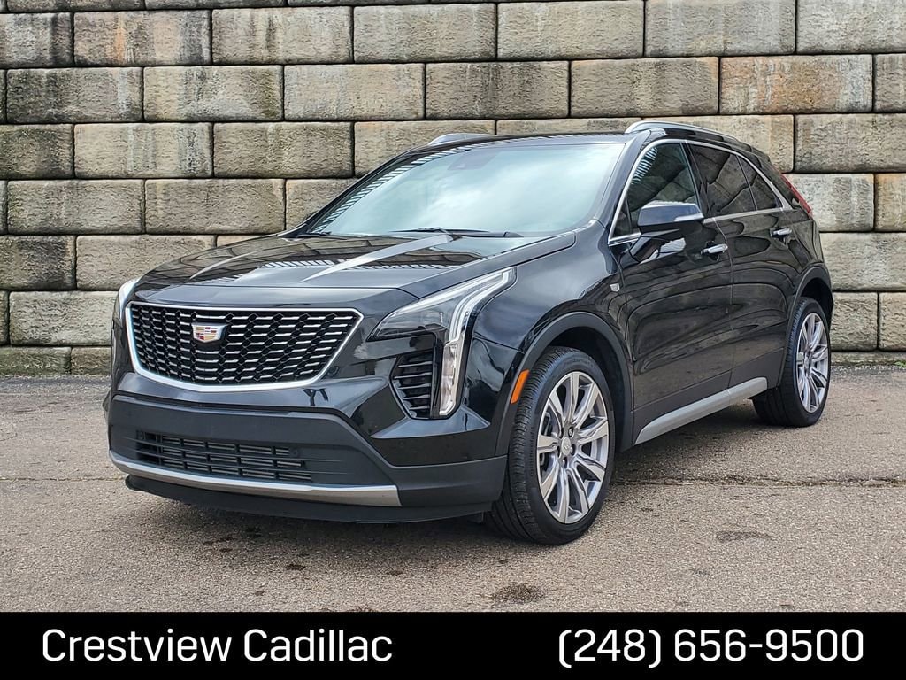 2023 Cadillac XT4 Premium Luxury