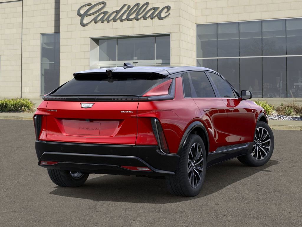 2025 Cadillac Lyriq Sport photo 4