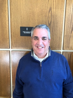 Staff member Steve Nathman from ID_ab191399a104