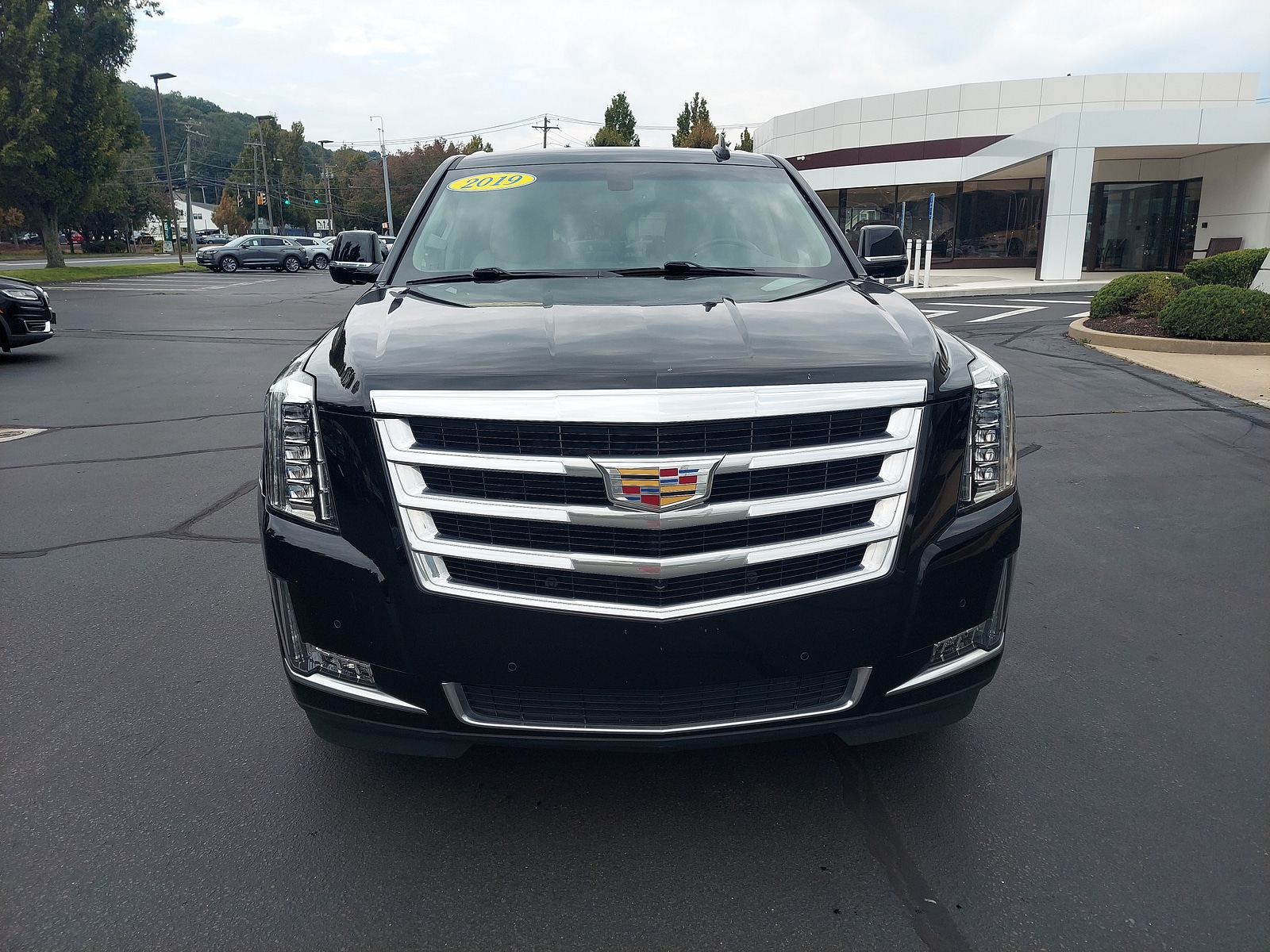 Used 2019 Cadillac Escalade Base with VIN 1GYS4AKJ0KR301868 for sale in Woodbridge, CT