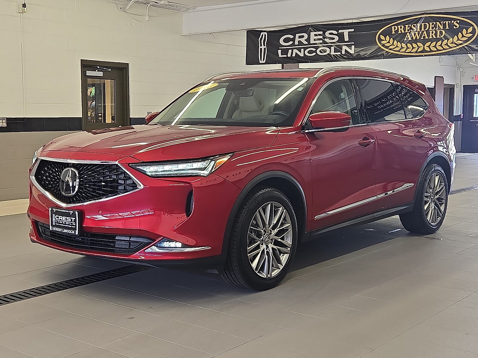 2023 Acura MDX SH-AWD Advance photo 3