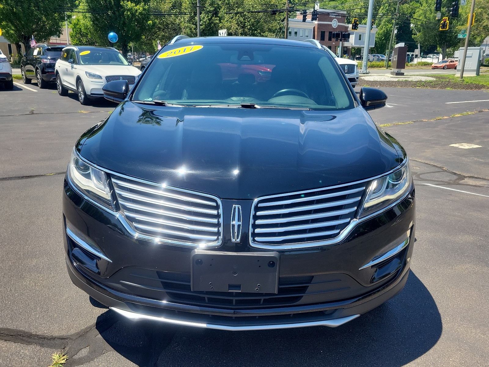 Used 2017 Lincoln MKC Select with VIN 5LMCJ2D93HUL56616 for sale in Woodbridge, CT