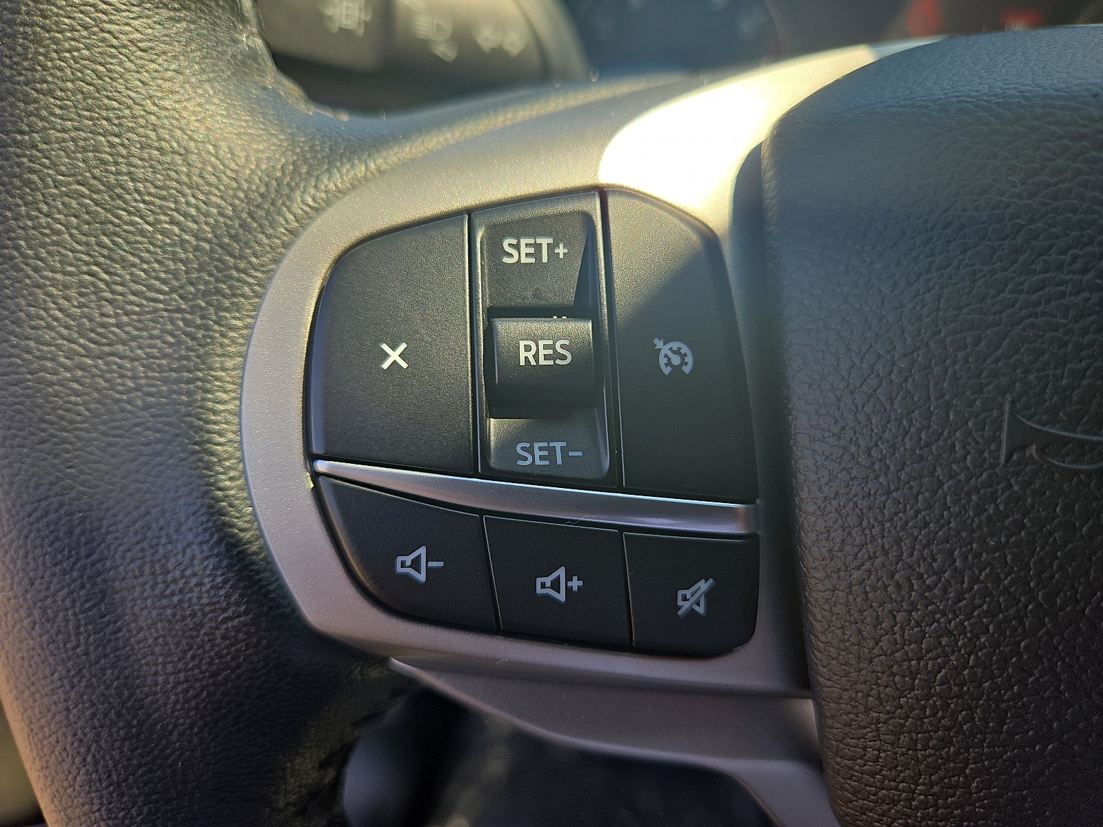 2022 Ford Explorer XLT - Photo 21