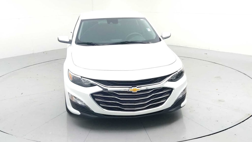 Used 2025 Chevrolet Malibu 1LT Sedan