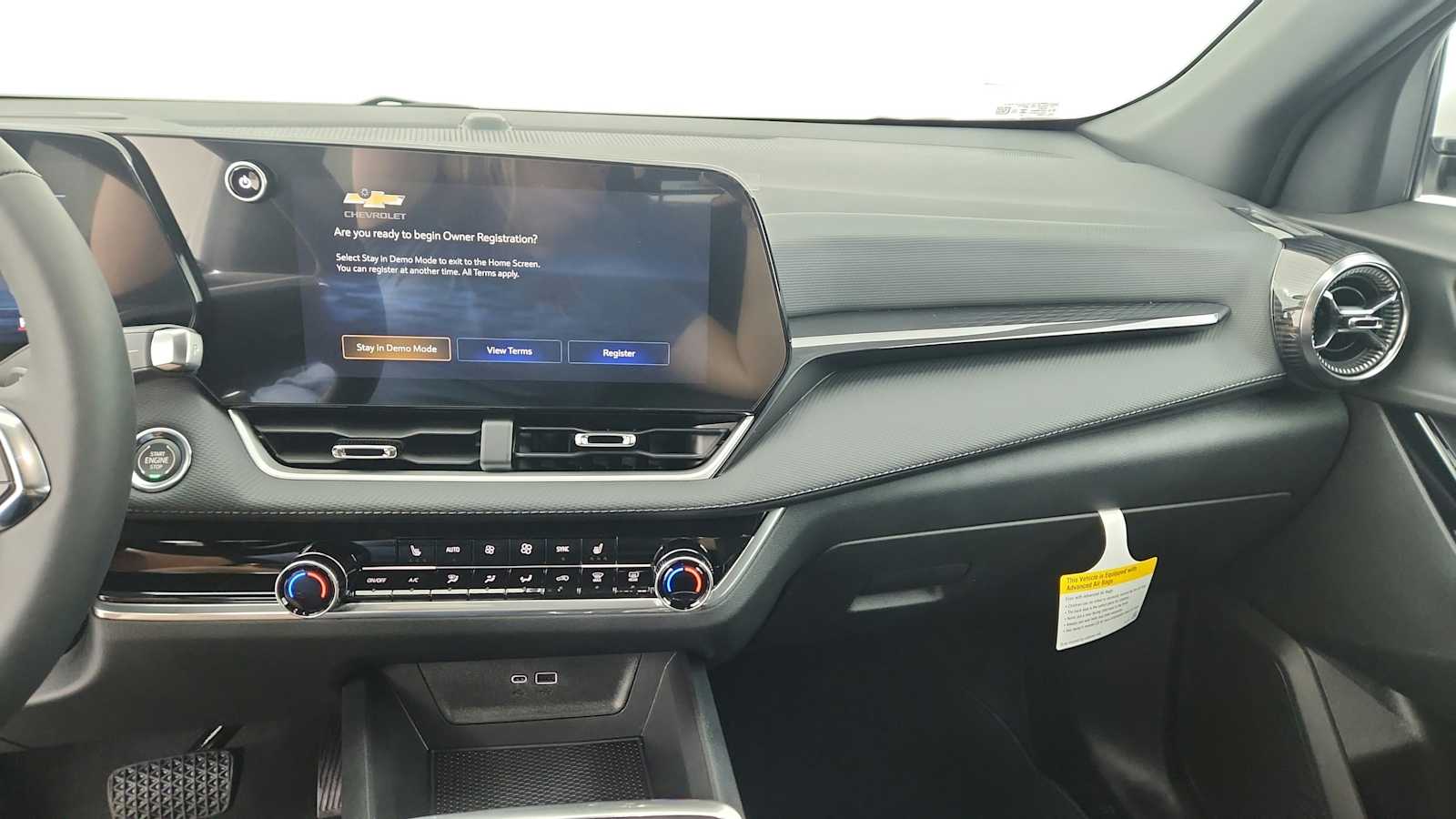 2027 Chevrolet Equinox LT - Photo 17