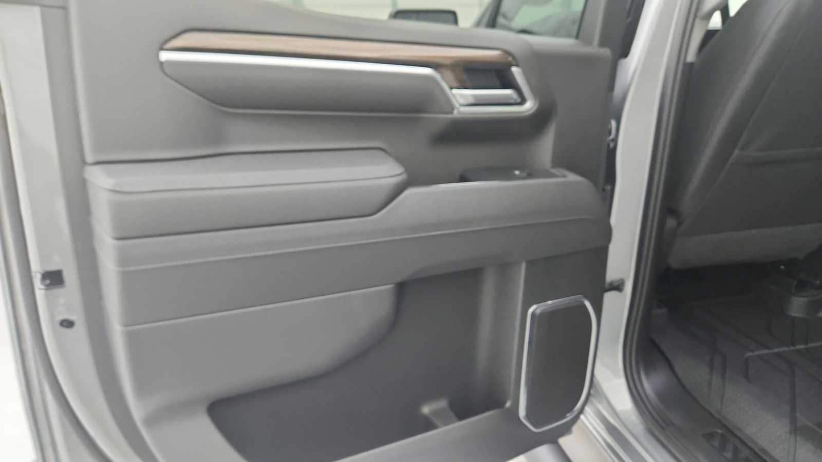 2026 Chevrolet Silverado 1500 RST - Photo 22