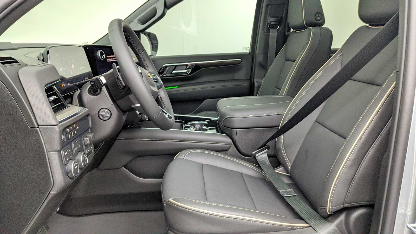 2026 Chevrolet Tahoe Premier - Photo 14