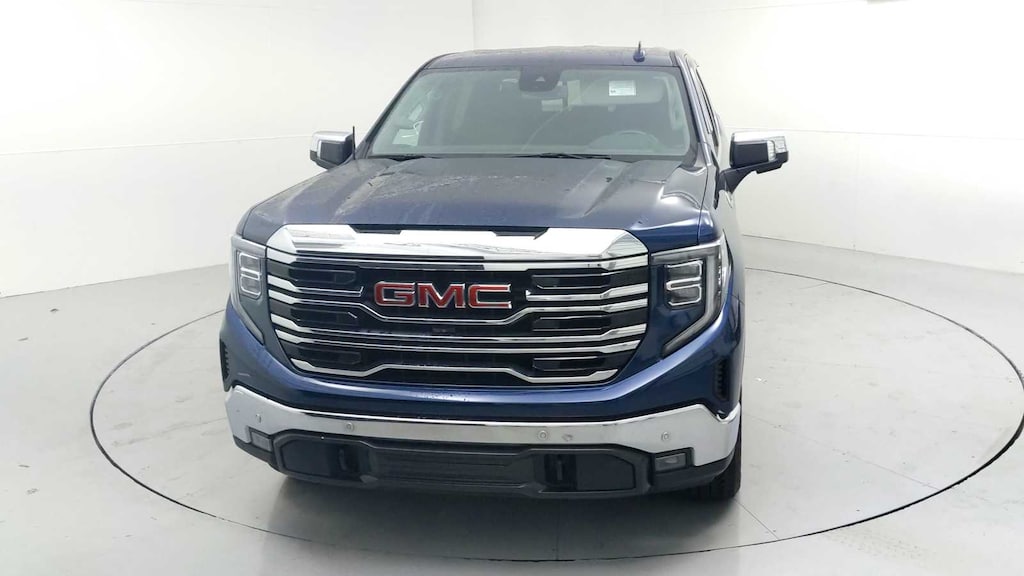 Used 2023 GMC Sierra 1500 SLT Truck Crew Cab