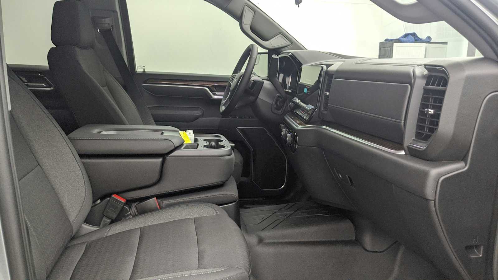 2026 Chevrolet Silverado 1500 RST - Photo 25