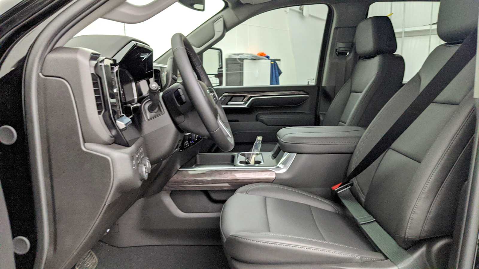 2026 Chevrolet Silverado 2500 HD LTZ - Photo 14