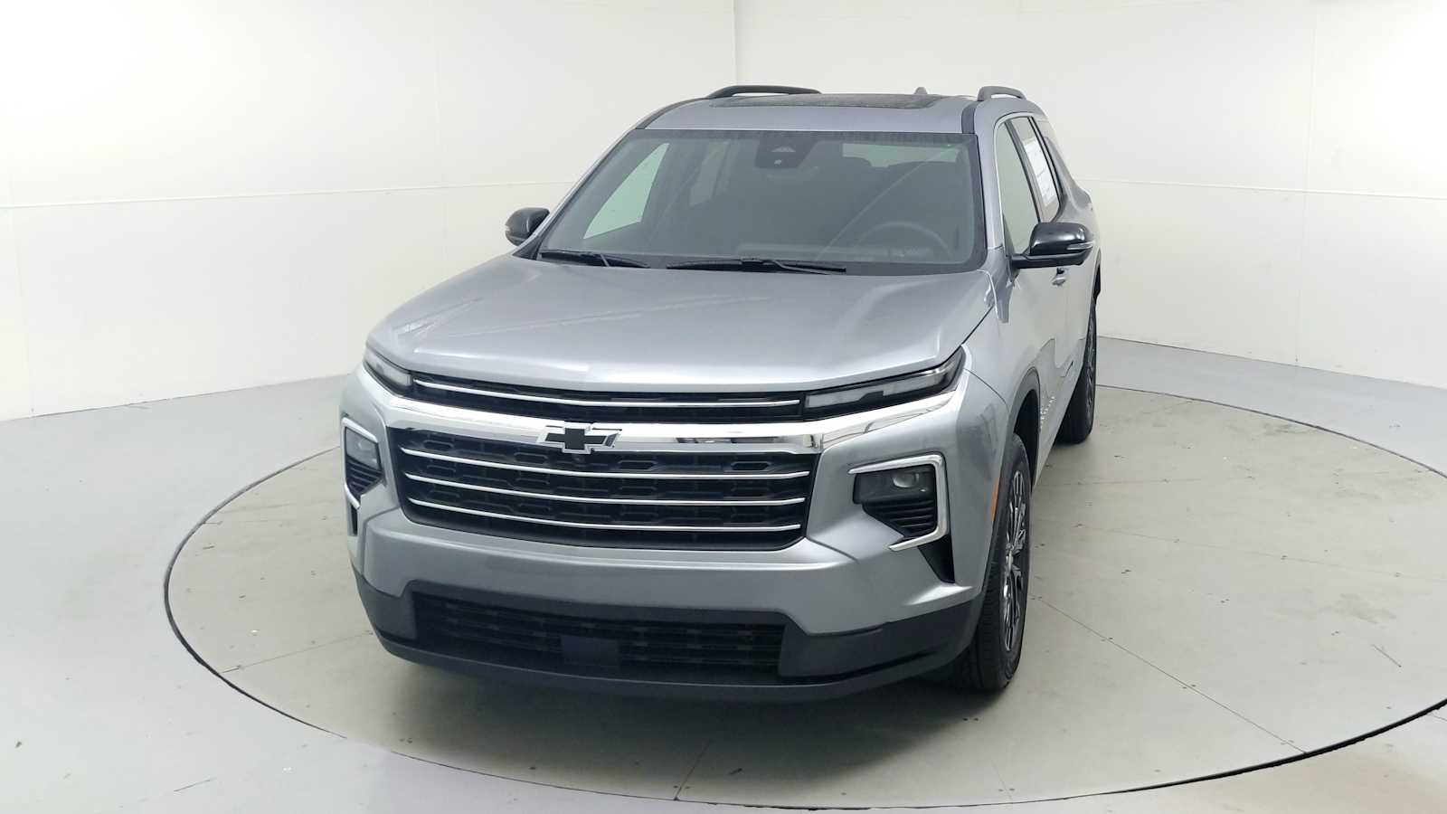 2026 Chevrolet Traverse LT's photo