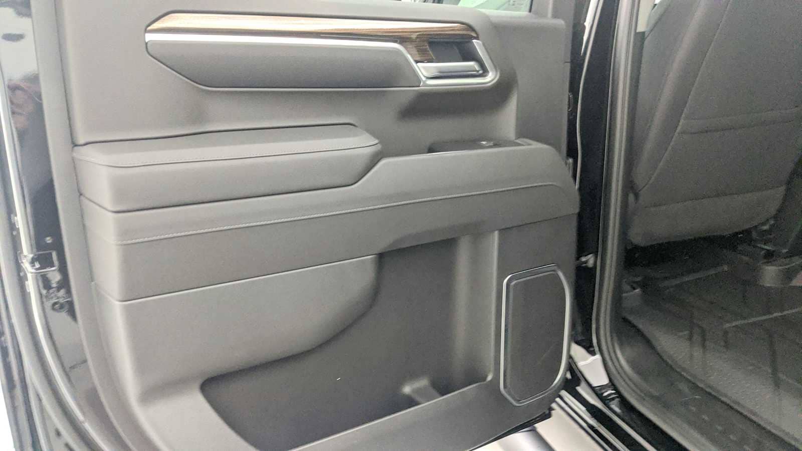 2026 Chevrolet Silverado 1500 RST - Photo 24