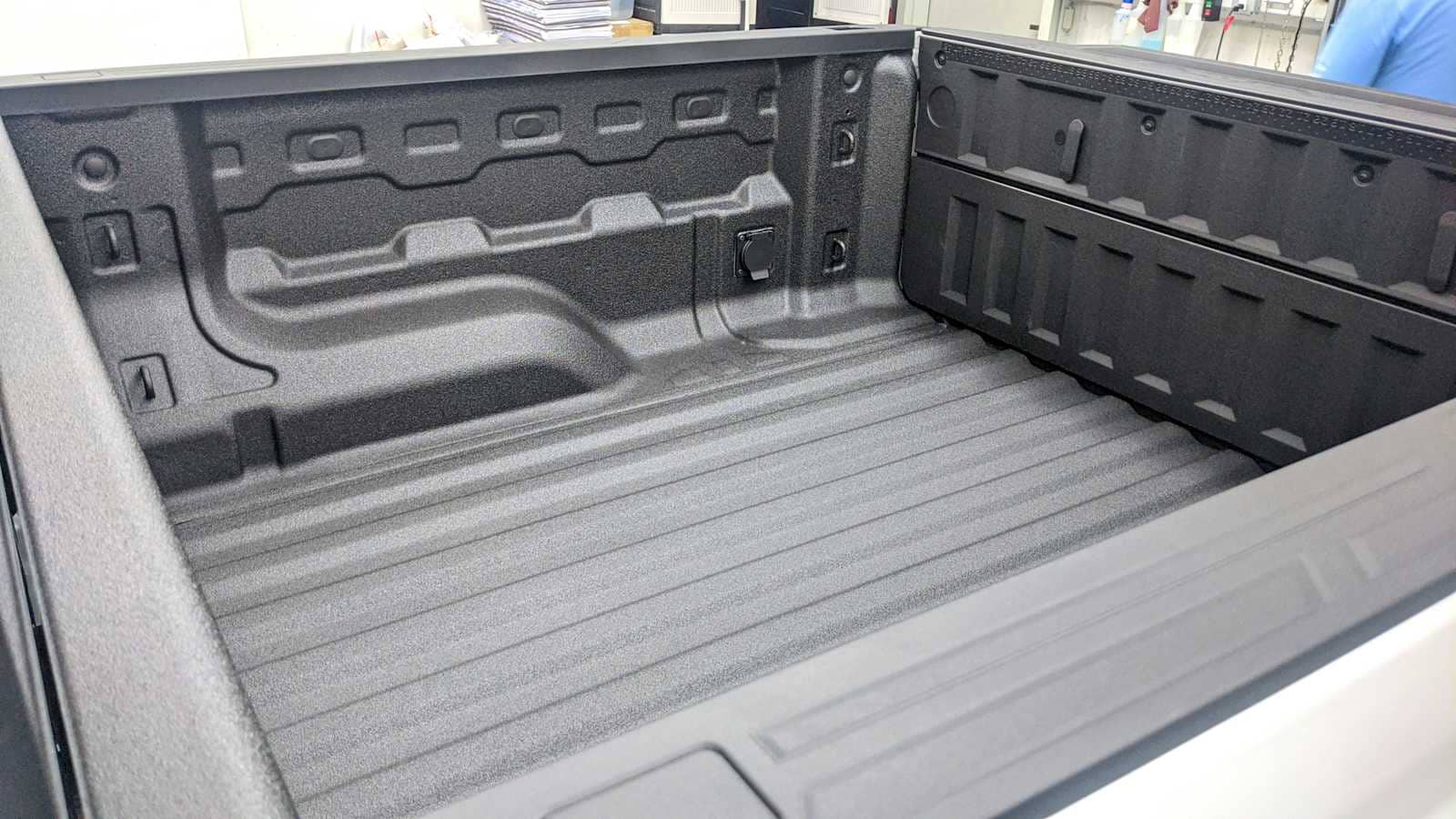 2026 Chevrolet Colorado LT - Photo 26