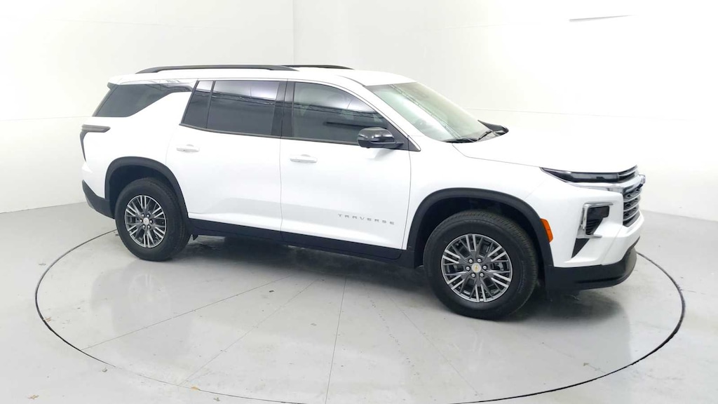 New 2026 Chevrolet Traverse LT SUV