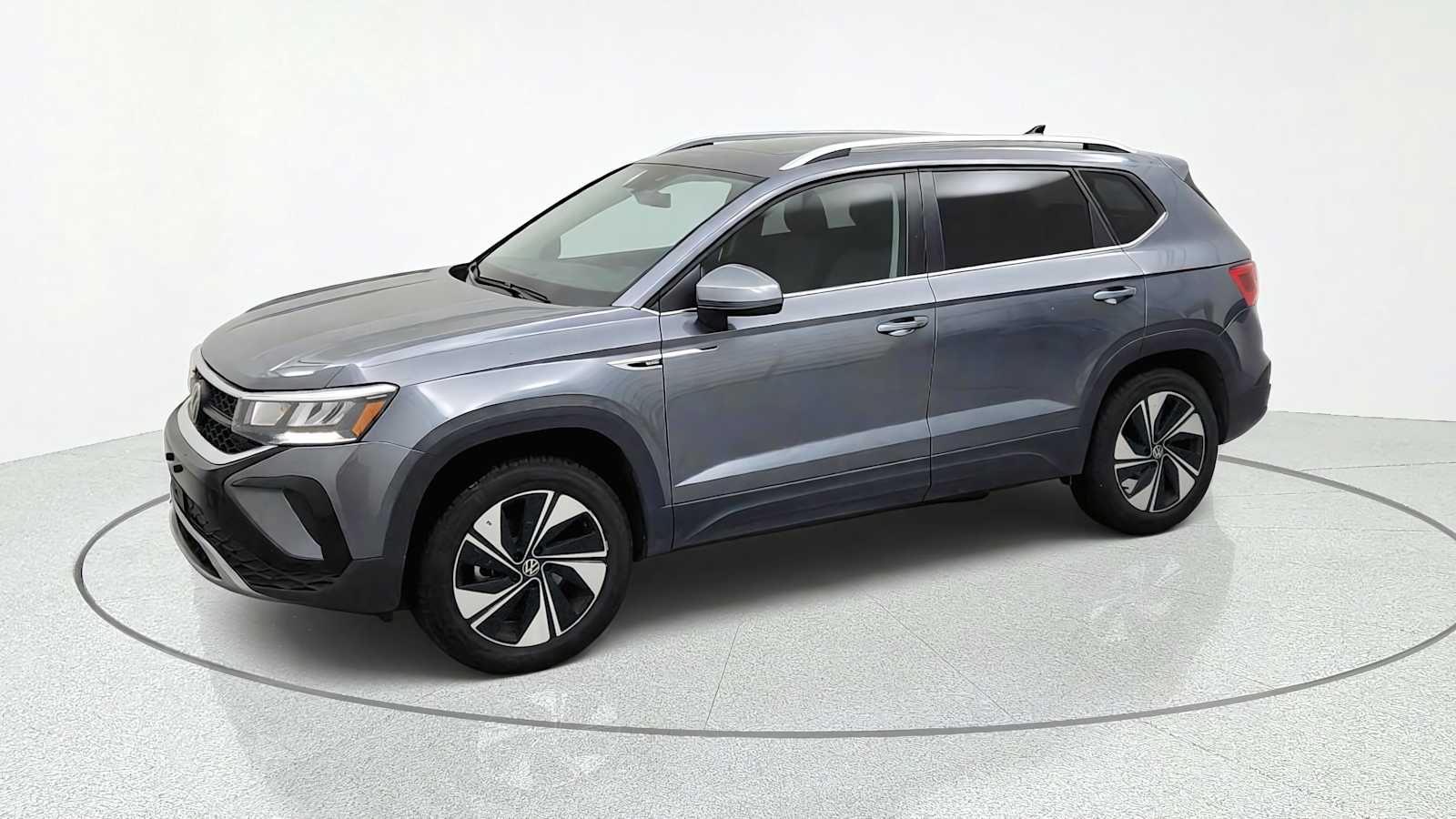 Used 2024 Volkswagen Taos SE SUV