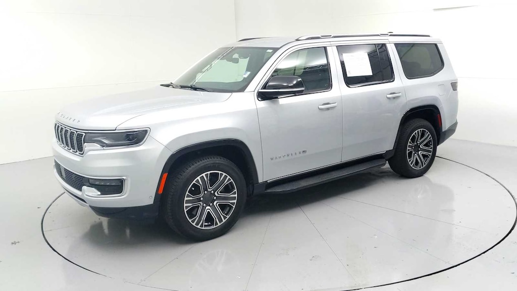 Used 2024 Jeep Wagoneer Series II 4x2 SUV