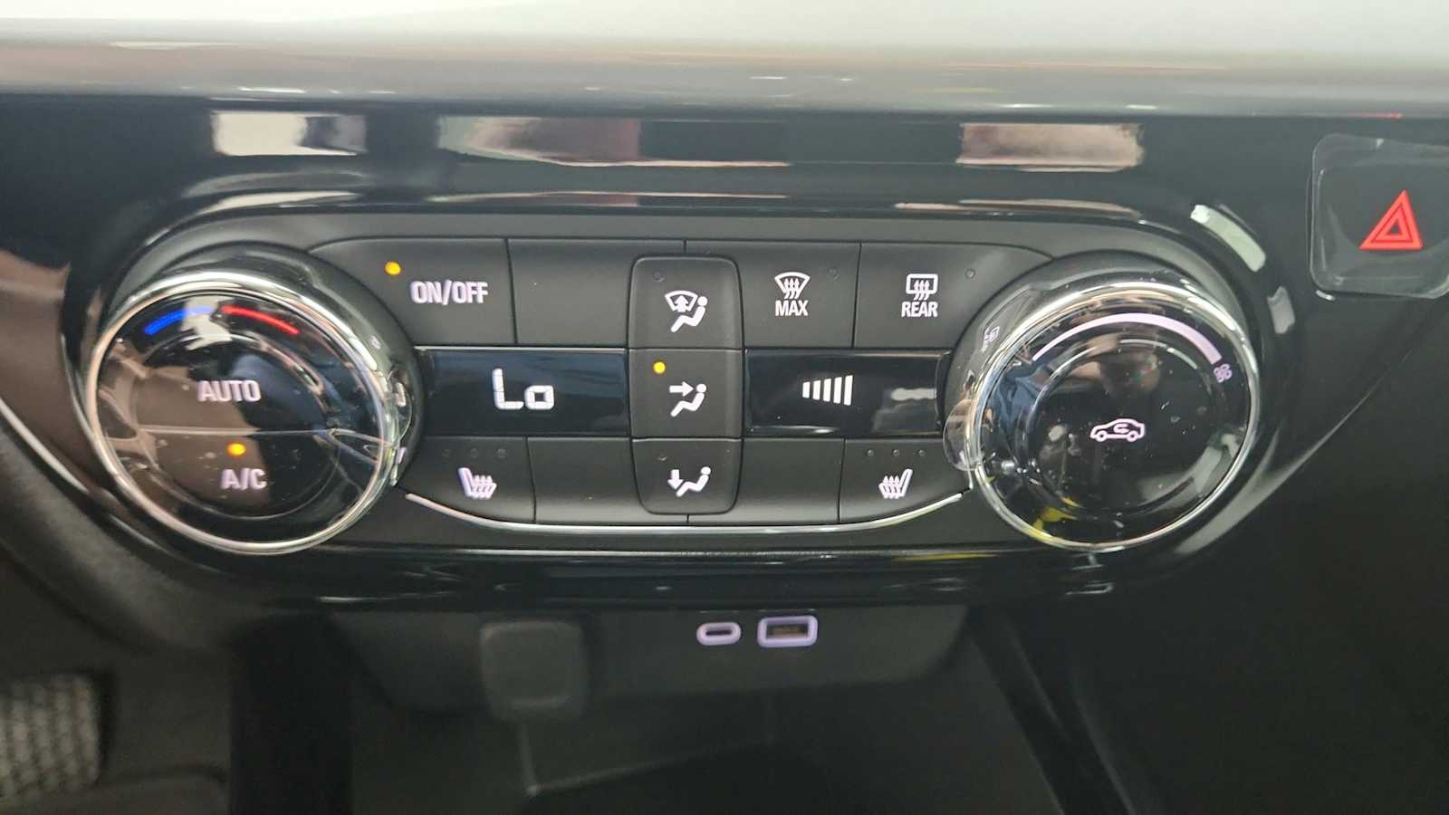 2026 Chevrolet Trax LT - Photo 19