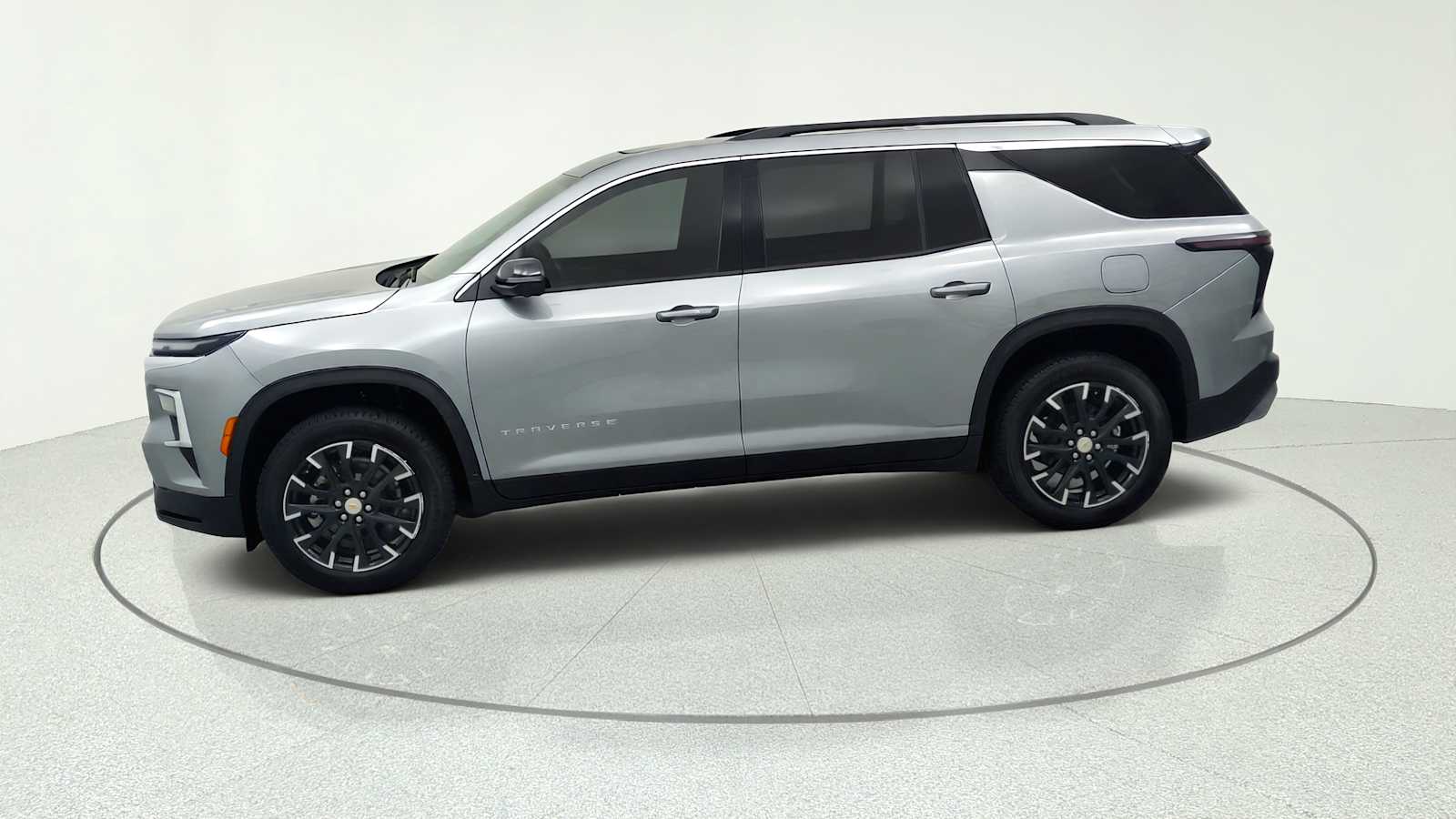 2026 Chevrolet Traverse LT - Photo 5
