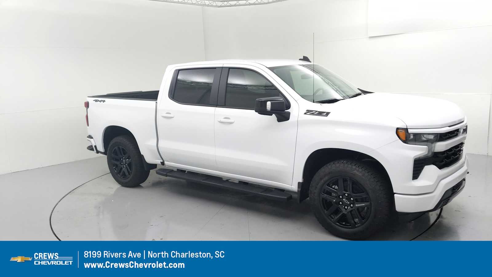 2026 Chevrolet Silverado Base's photo