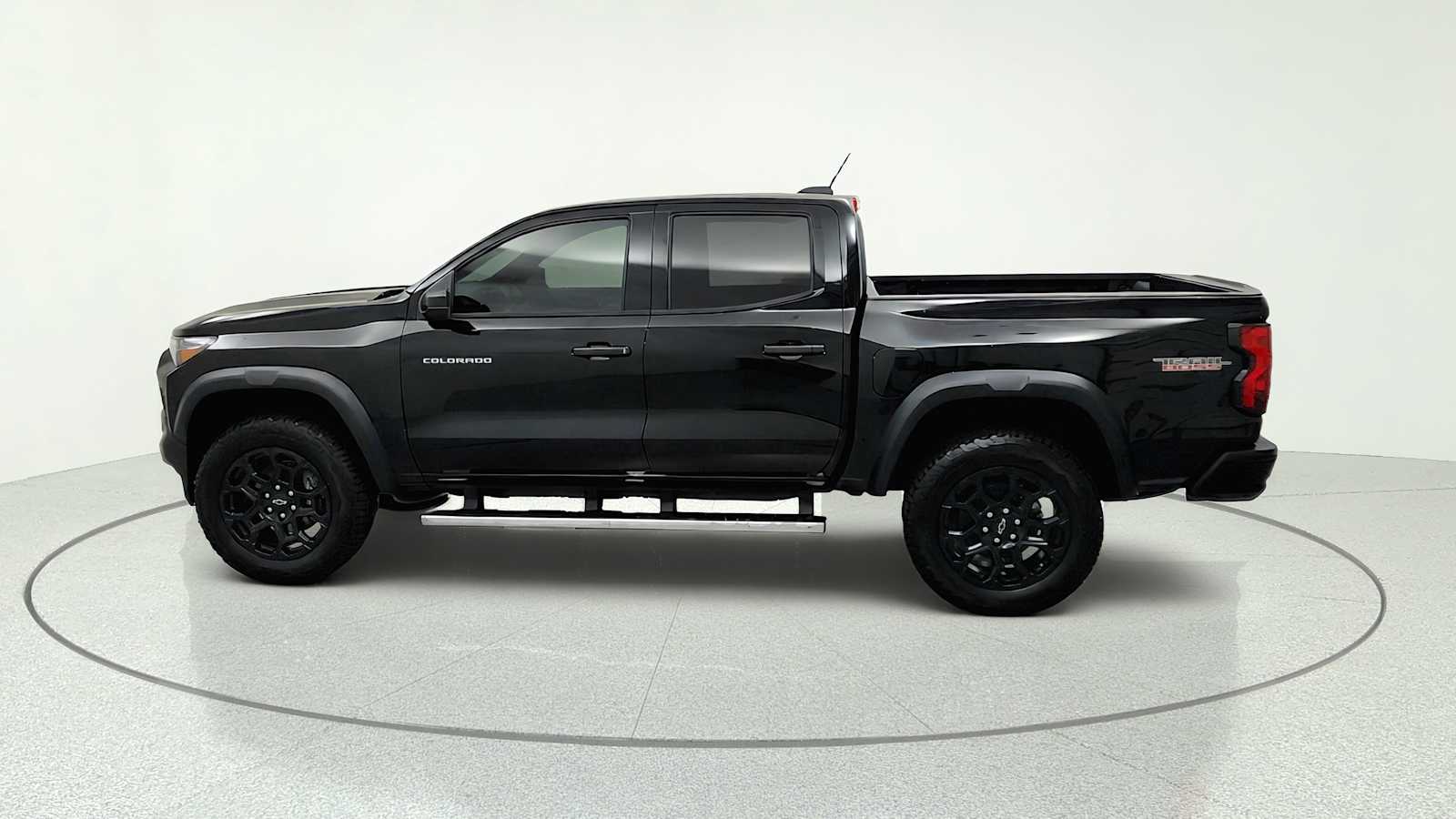 2026 Chevrolet Colorado Trail Boss - Photo 6