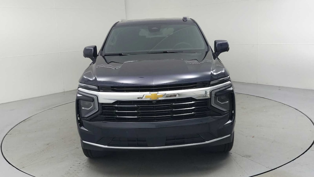 New 2025 Chevrolet Suburban LS SUV