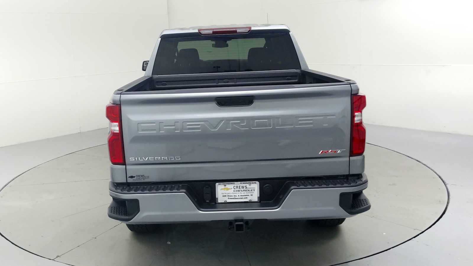 2026 Chevrolet Silverado 1500 RST photo 2