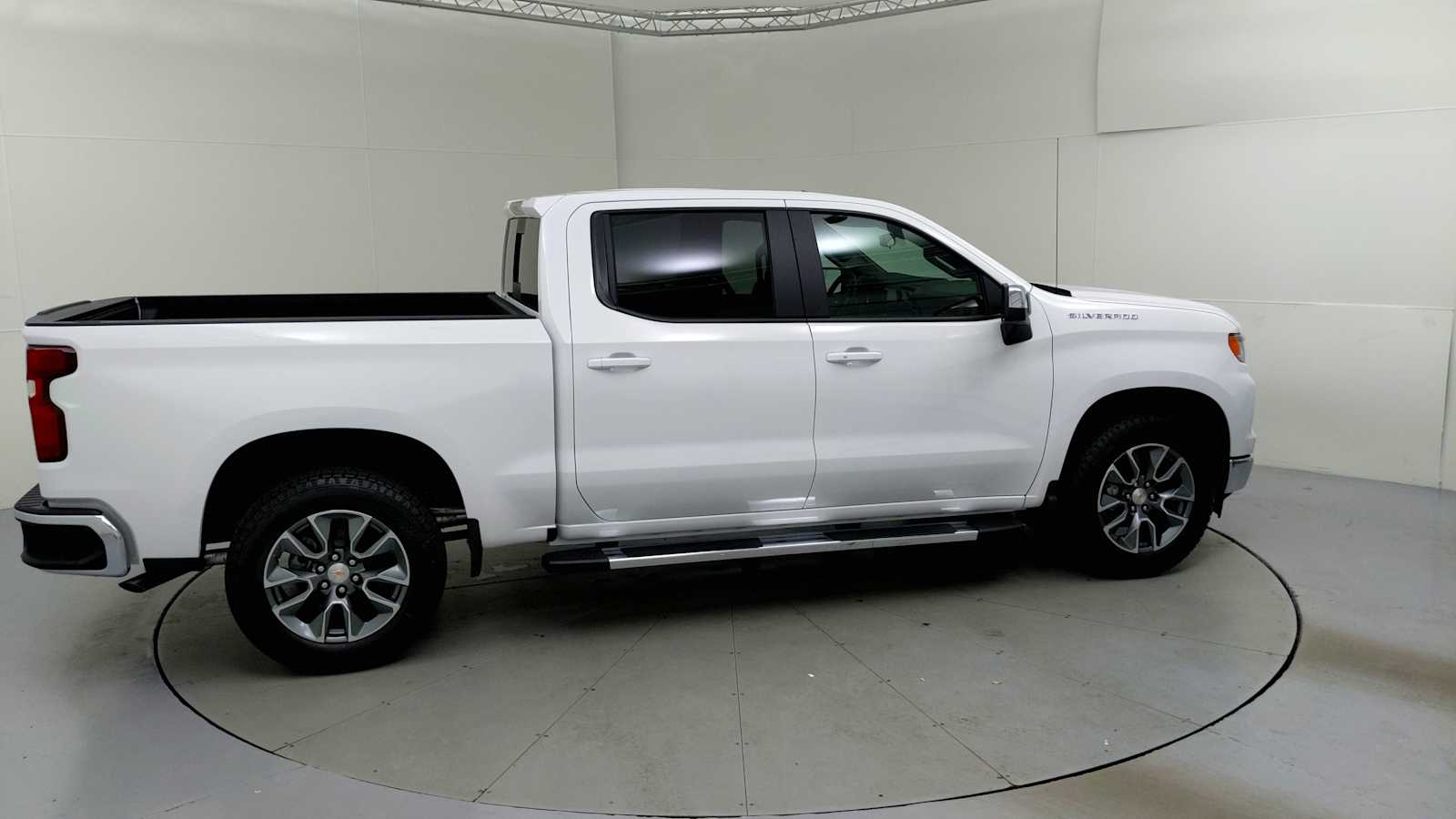 2026 Chevrolet Silverado 1500 LT - Photo 11