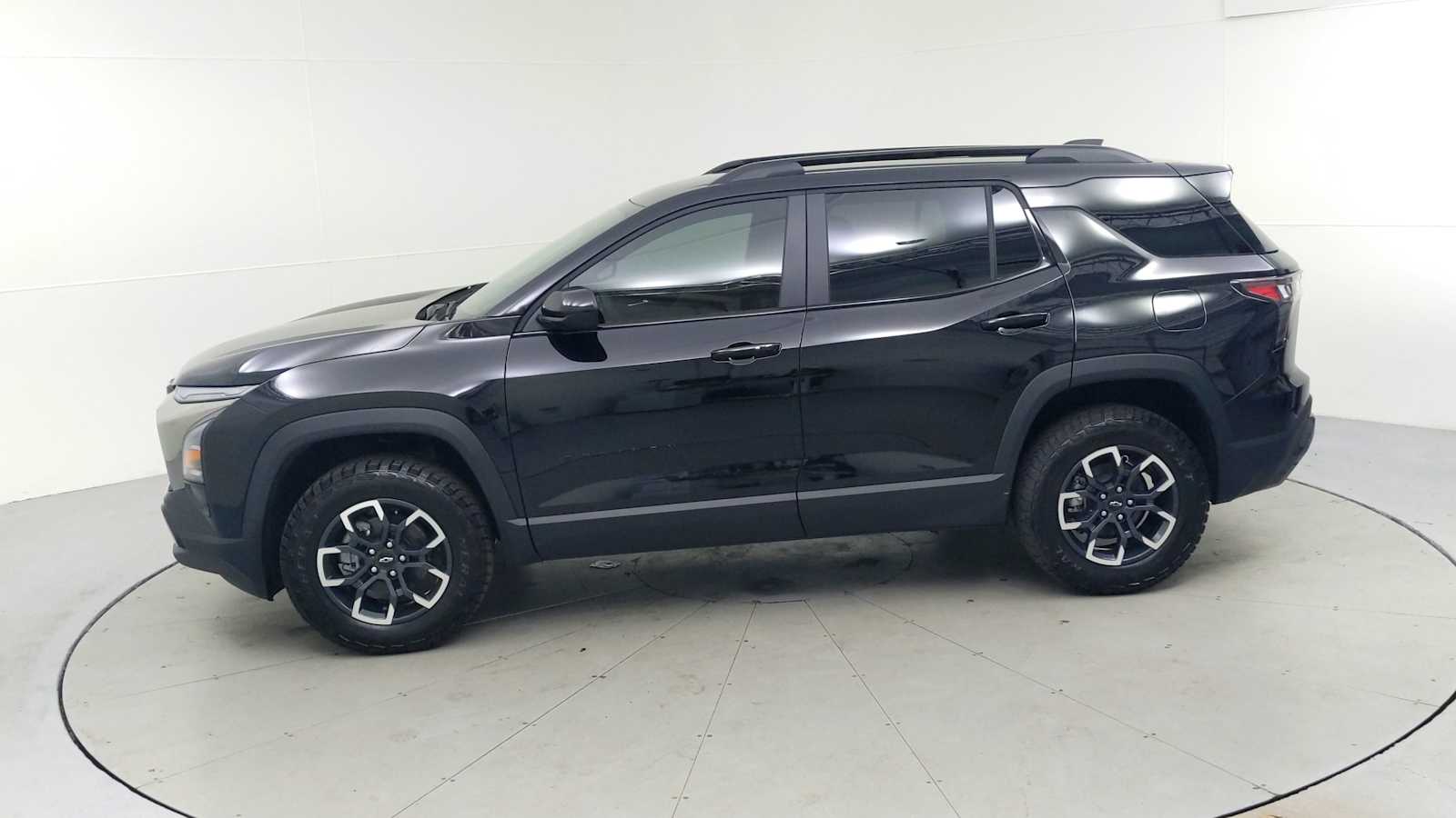 2025 Chevrolet Equinox ACTIV photo 3