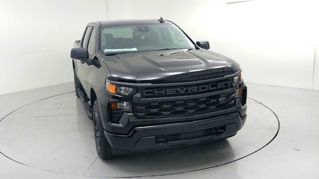 New 2026 Chevrolet Silverado 1500 Custom Truck