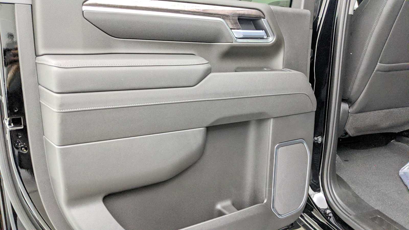 2026 Chevrolet Silverado 2500 HD LTZ - Photo 27