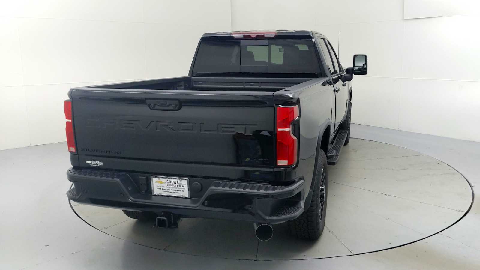 2026 Chevrolet Silverado 2500 HD LTZ - Photo 9