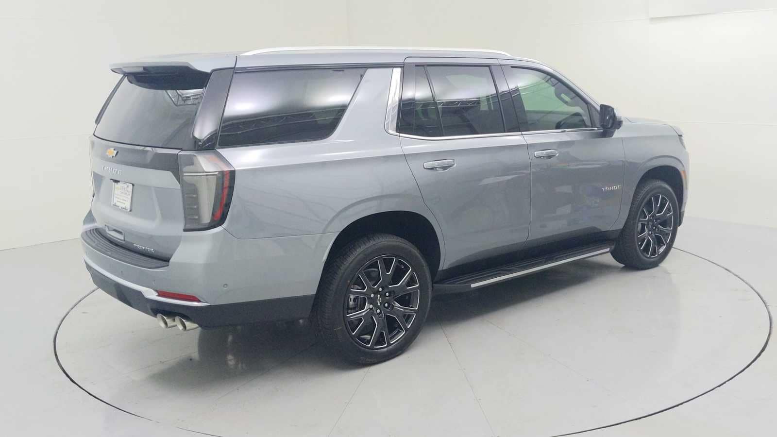 2026 Chevrolet Tahoe Premier - Photo 10