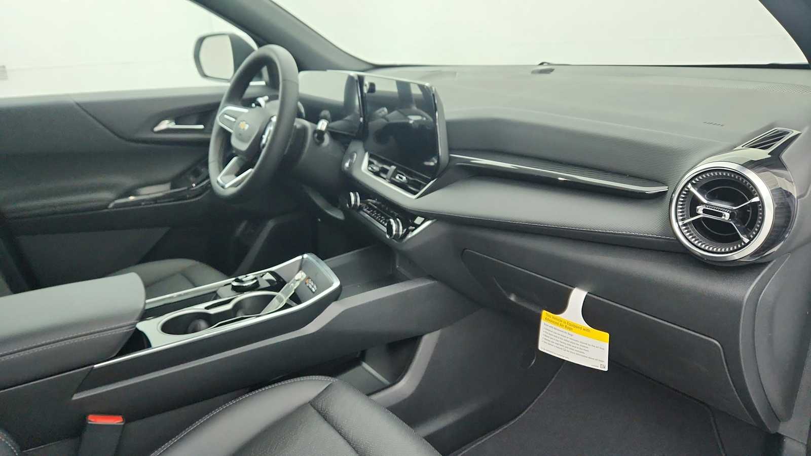 2027 Chevrolet Equinox LT - Photo 24