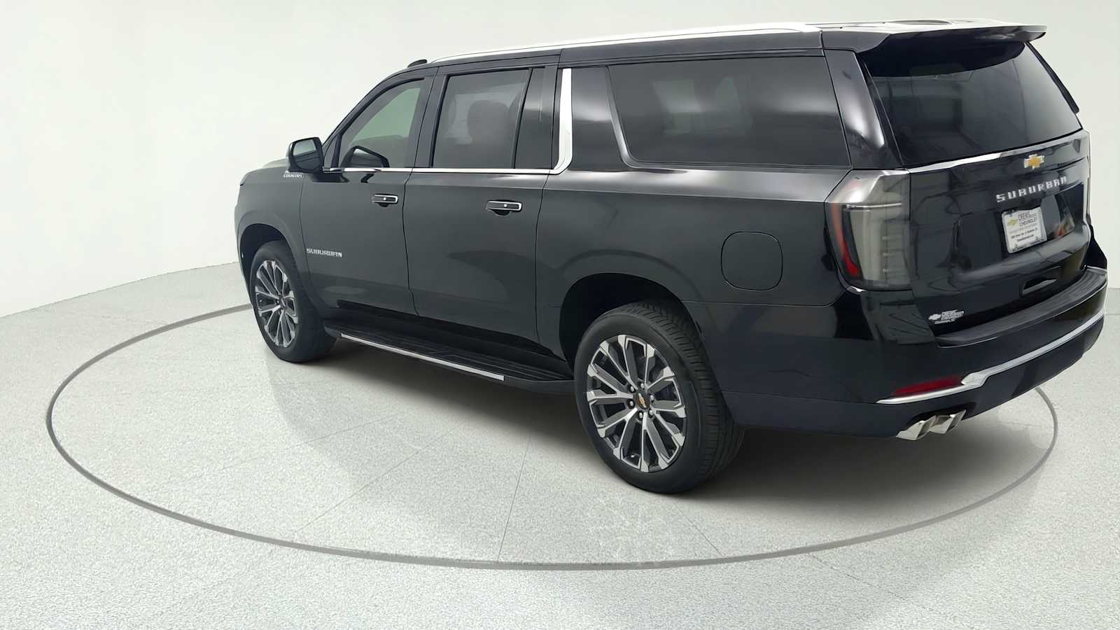 2026 Chevrolet Suburban High Country - Photo 6