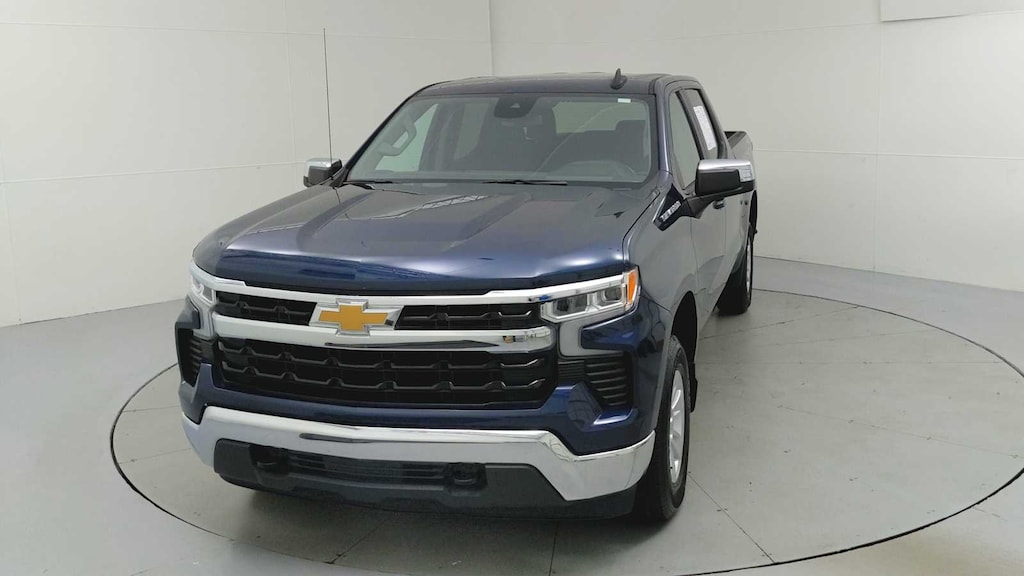 Used 2022 Chevrolet Silverado 1500 LT Truck Crew Cab