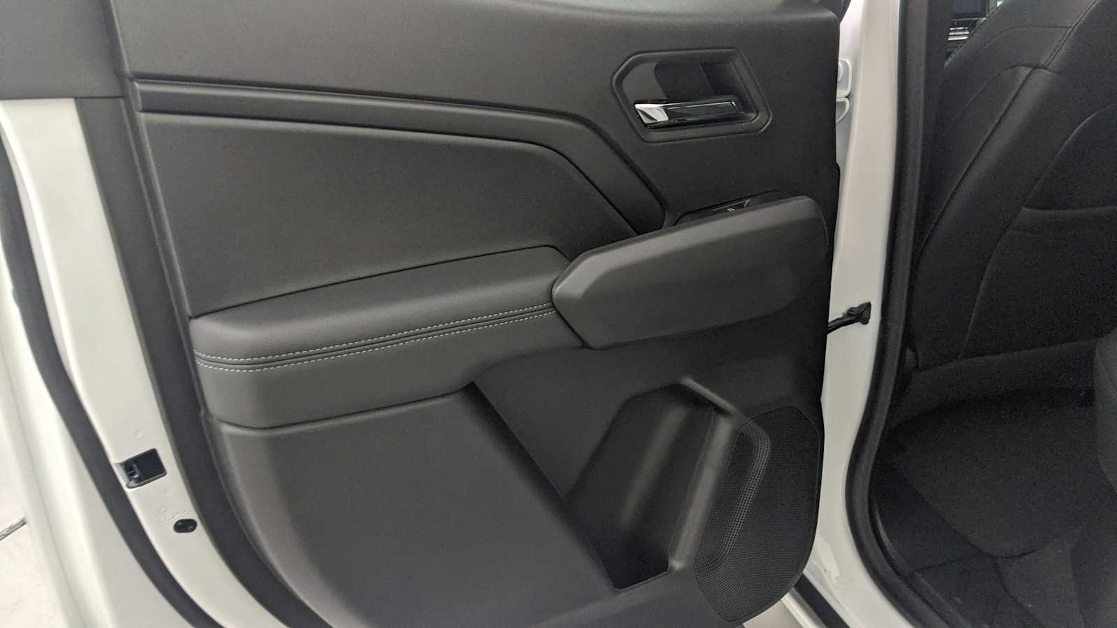 2026 Chevrolet Colorado LT - Photo 23