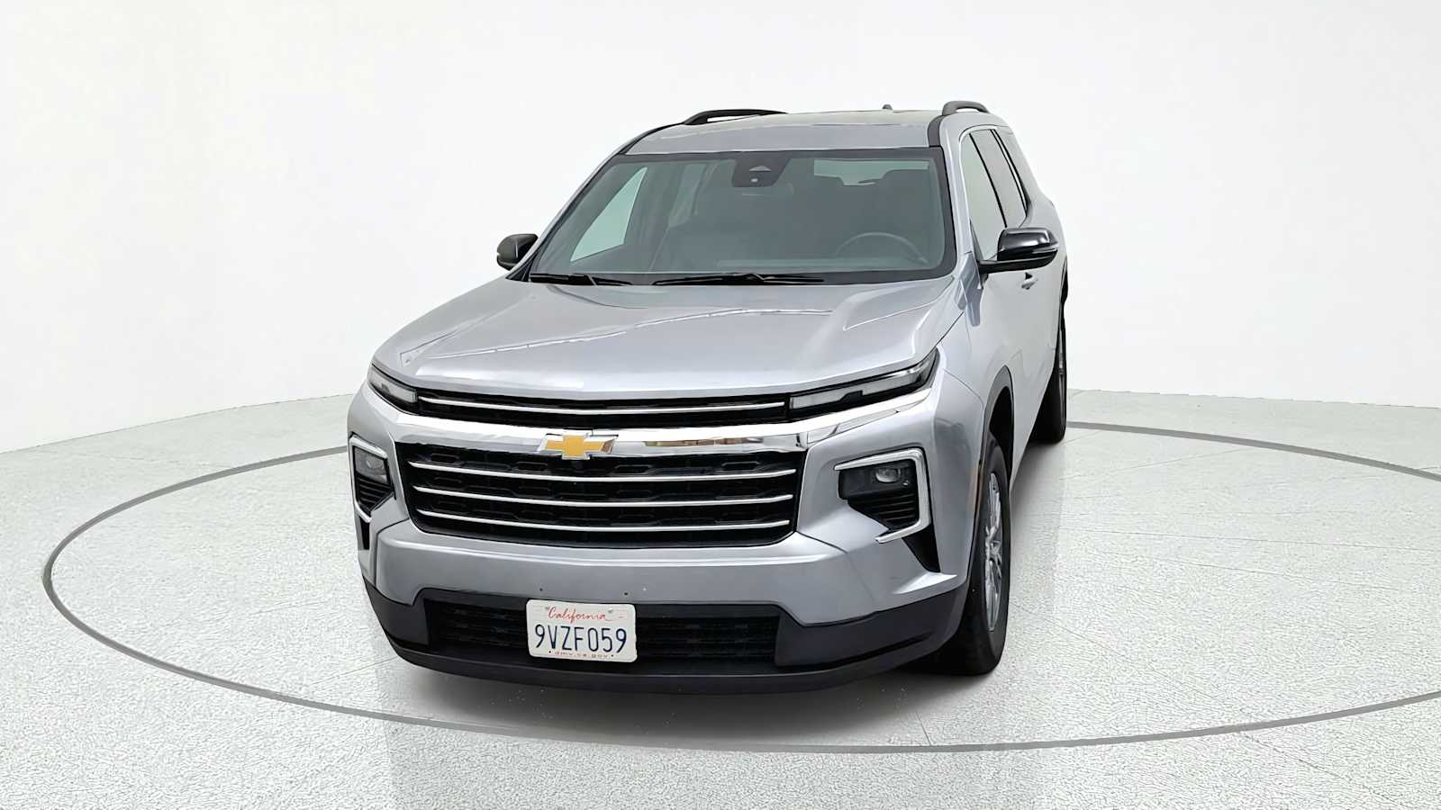 Used 2025 Chevrolet Traverse LT SUV