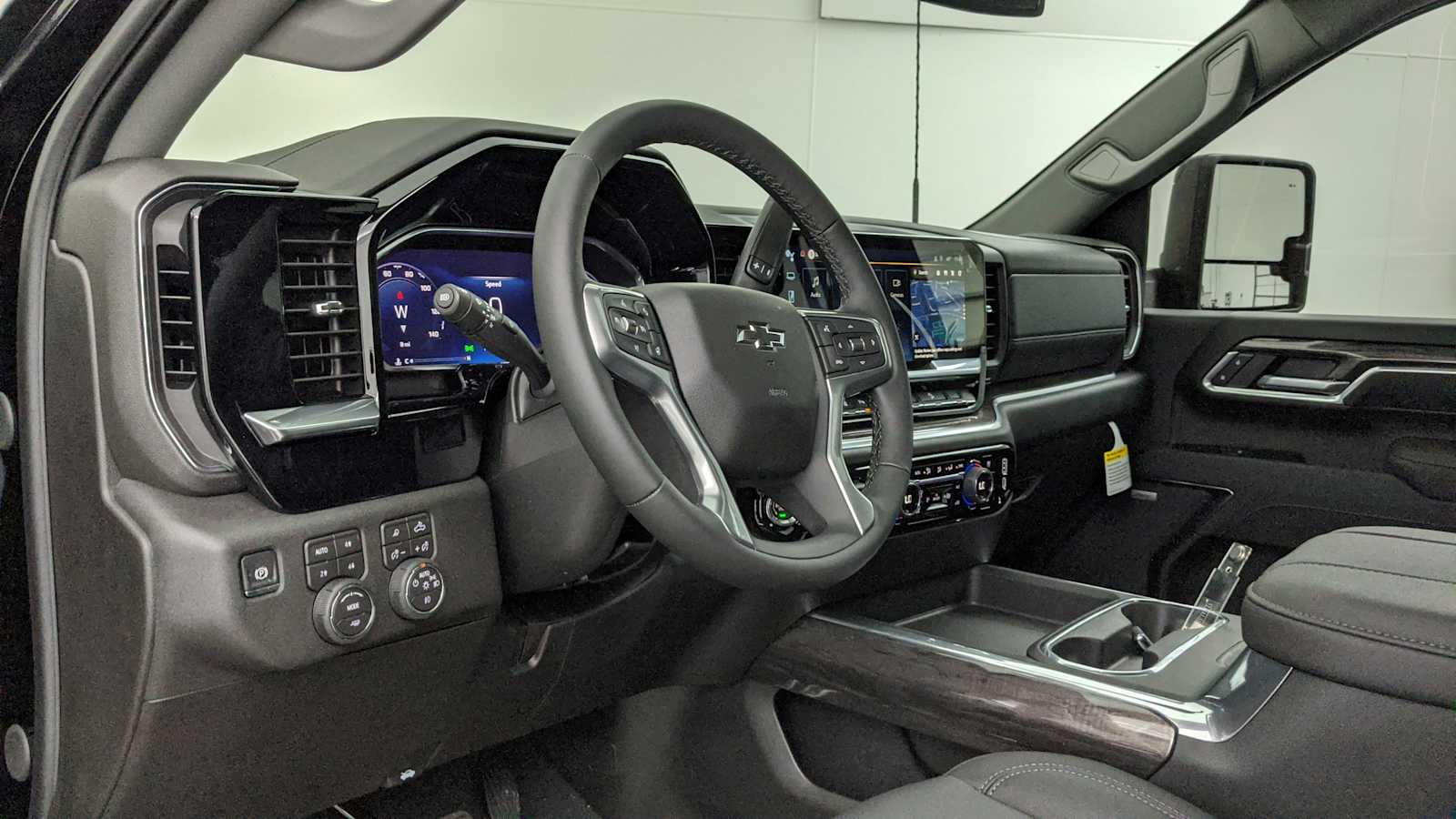 2026 Chevrolet Silverado 2500 HD LTZ - Photo 11