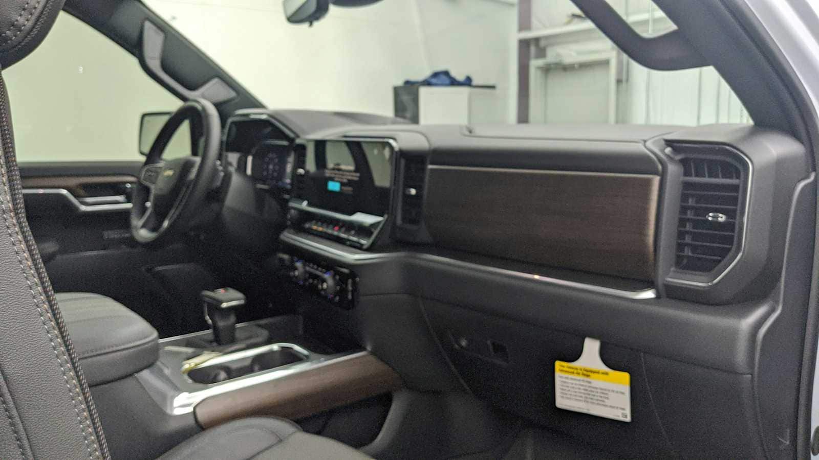 2026 Chevrolet Silverado 1500 High Country - Photo 26