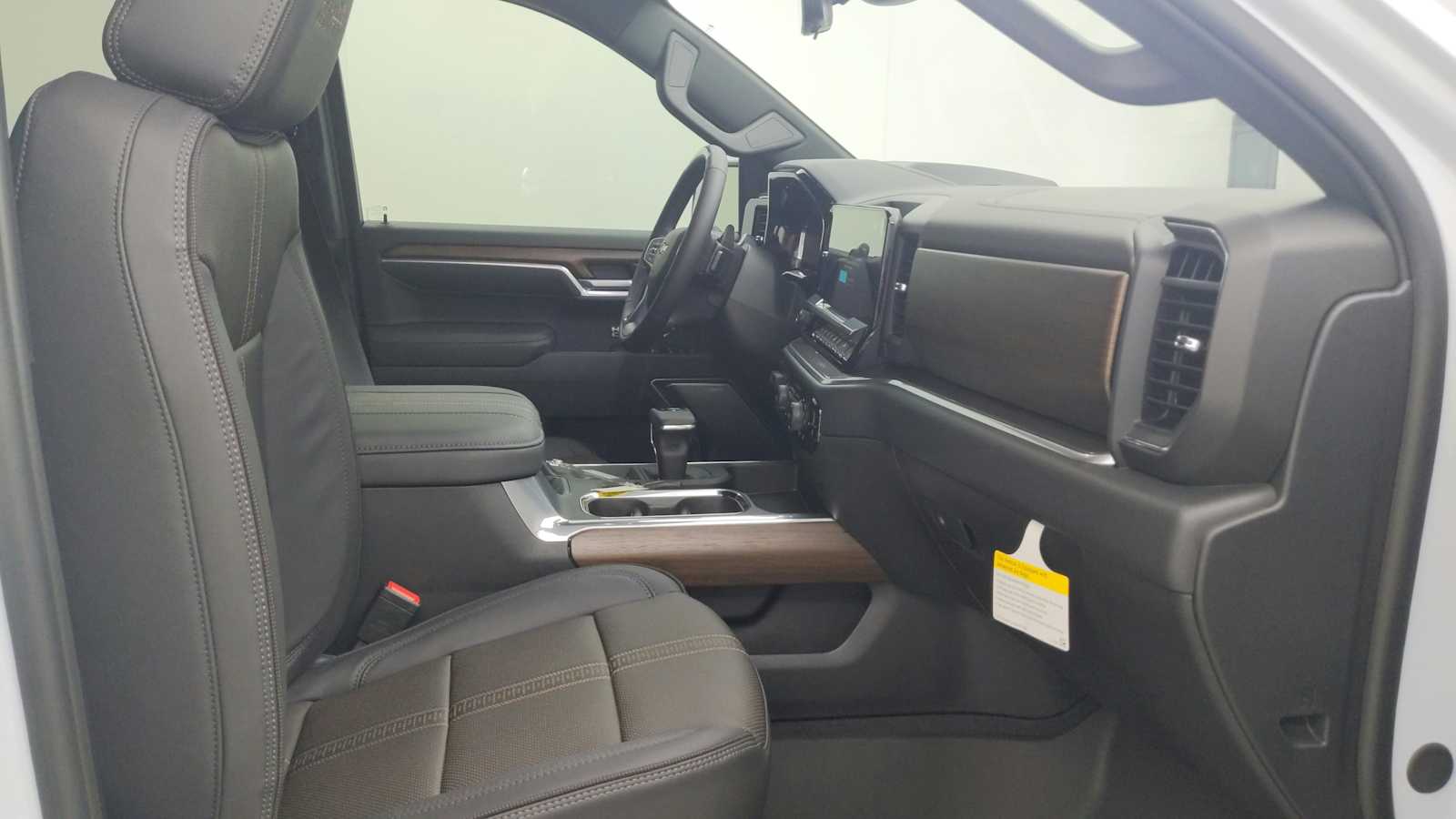 2026 Chevrolet Silverado 1500 High Country - Photo 27