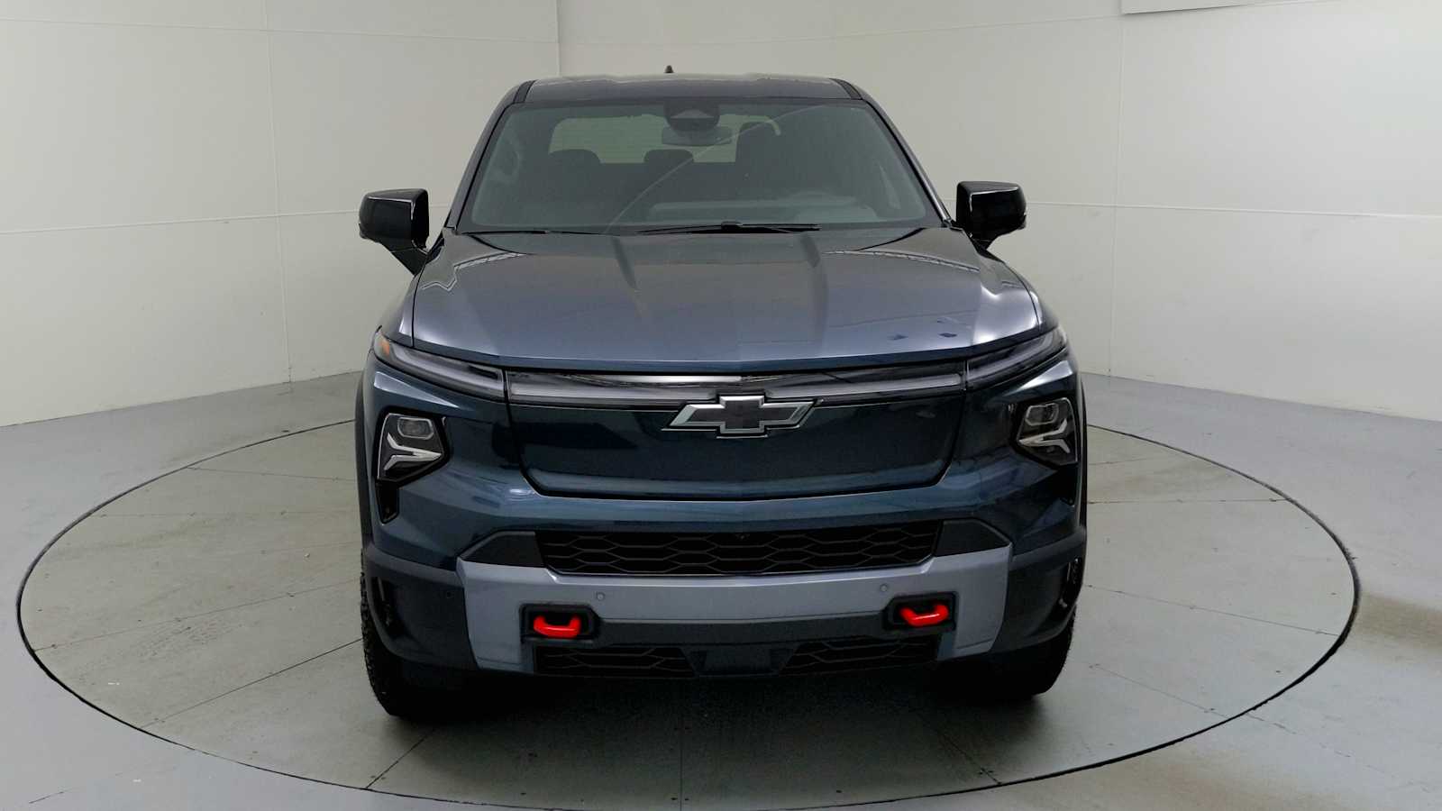 2026 Chevrolet Silverado EV Trail Boss photo 2