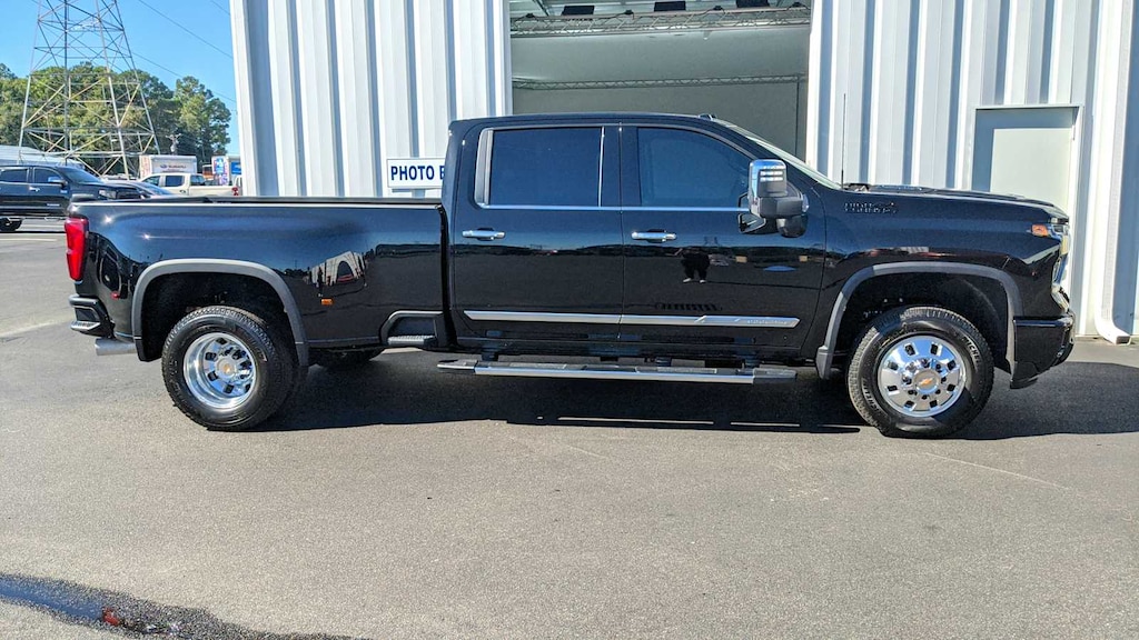 New 2026 Chevrolet Silverado 3500 HD High Country DRW Truck