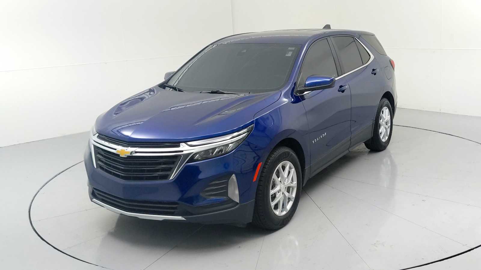 2023 Chevrolet Equinox LT photo 4