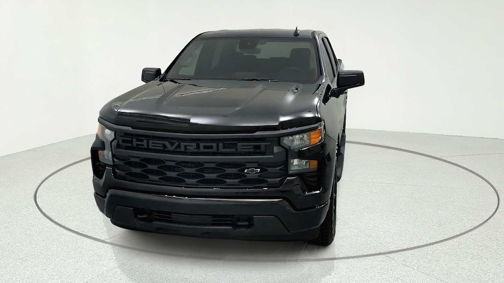 New 2026 Chevrolet Silverado 1500 Custom Truck