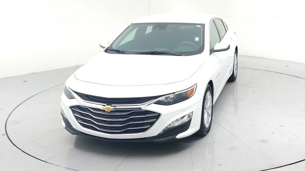 Used 2025 Chevrolet Malibu 1LT Sedan