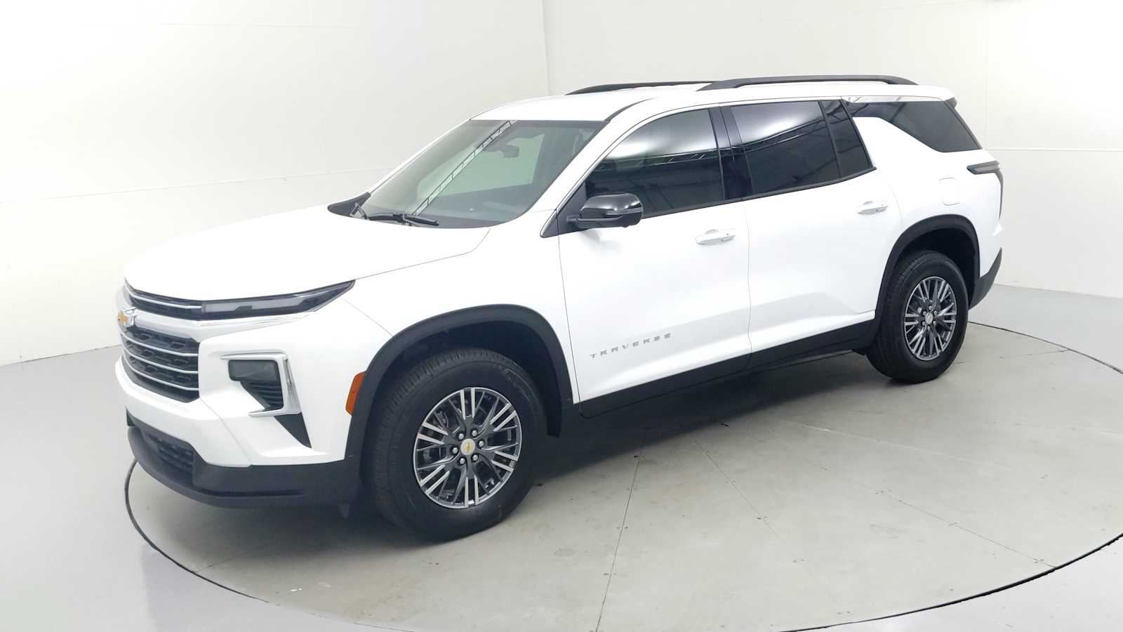 2026 Chevrolet Traverse LT's photo