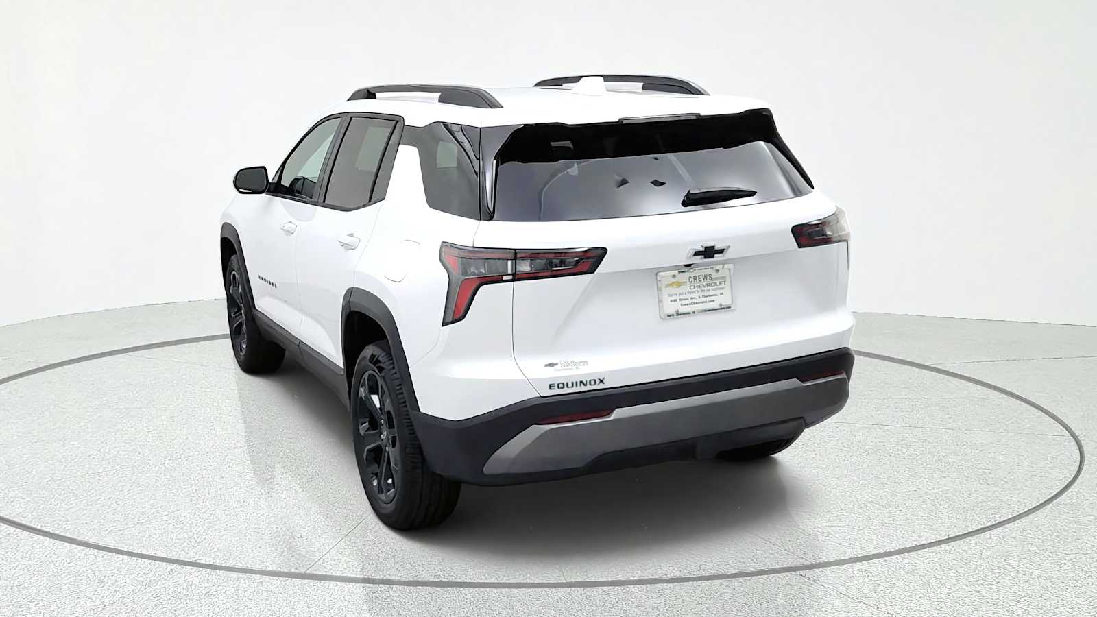 2027 Chevrolet Equinox LT - Photo 7