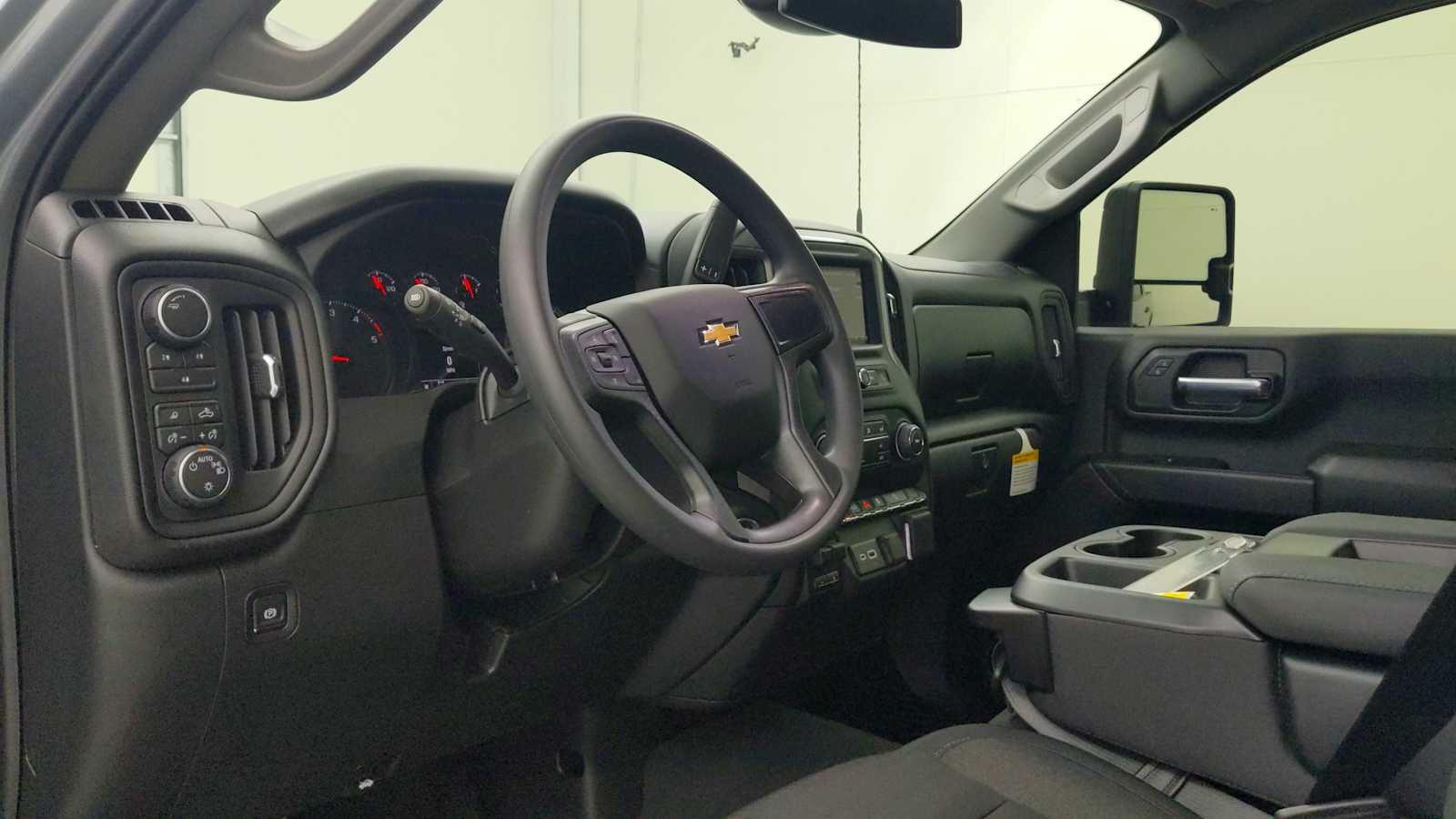 2026 Chevrolet Silverado 2500 HD Custom - Photo 13